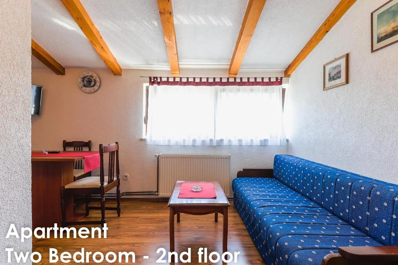 Relax Apartments - Big Terace & Grill Vrsar