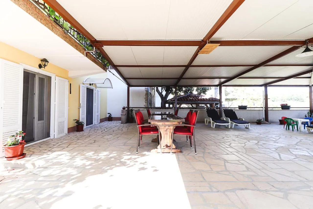 Relax Apartments - Big Terace & Grill Vrsar Chorwacja
